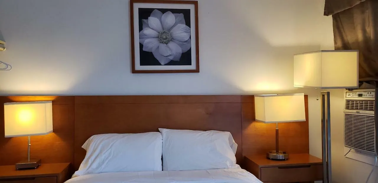 Niagara Inn 0*, מפלי הניאגרה קנדה